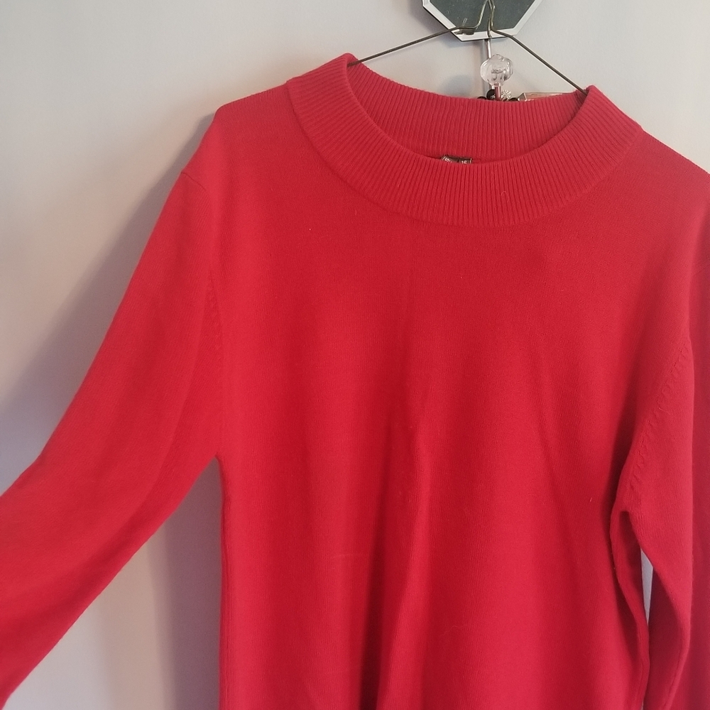 Sweater - Picture 2 of 2